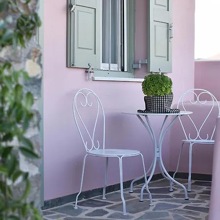 Elefthia Syros - Luxury & *