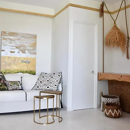 Elefthia Syros - Luxury &