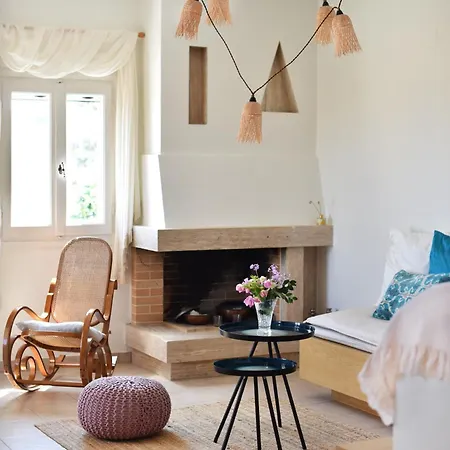 Hotel Elefthia Syros - Luxury &