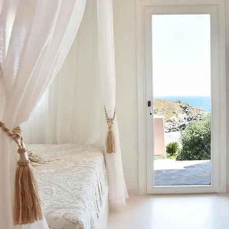 Hotel Elefthia Syros - Luxury & *